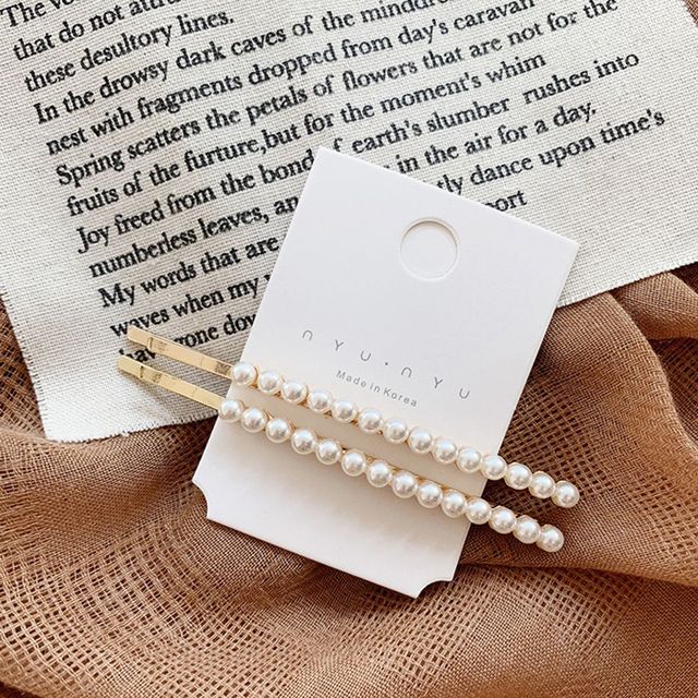 The Sienna Pearl Hair Slides